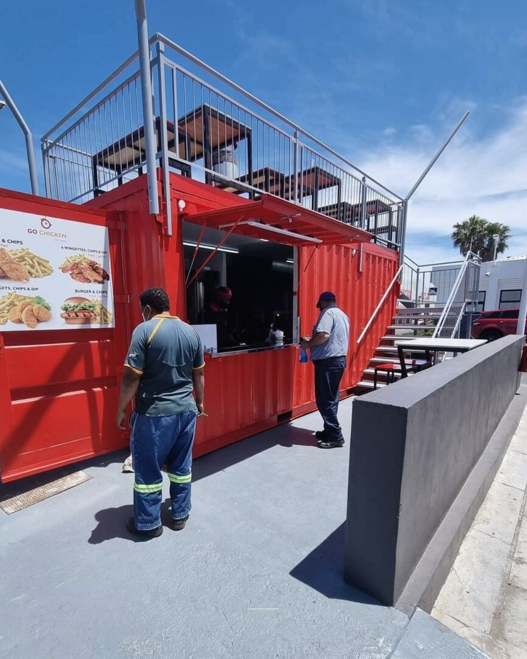 containers (2)